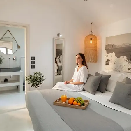 Cliff Caldera Modern -volcano, Sunset & Caldera View Appartement